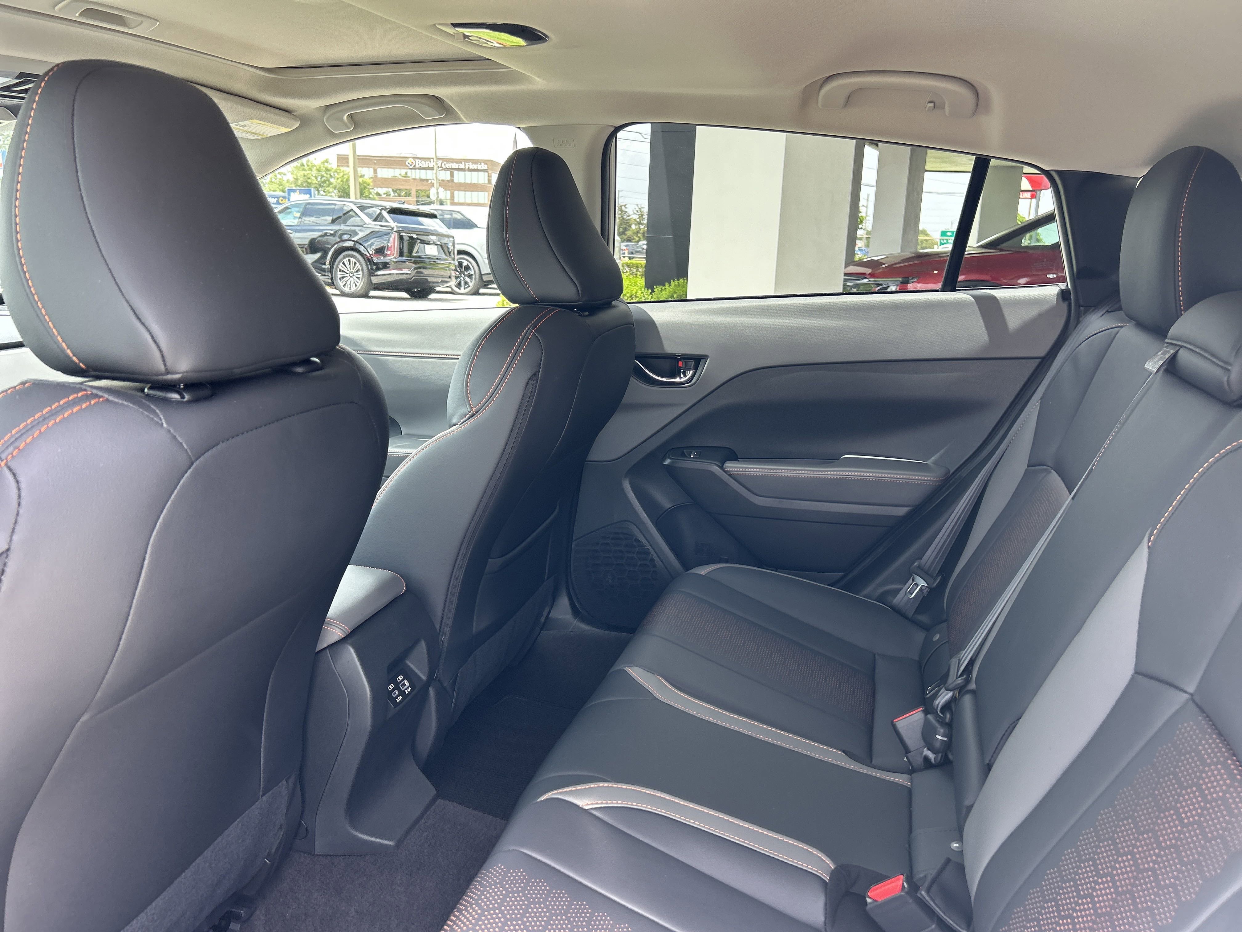 2025 Subaru Crosstrek Limited photo 2