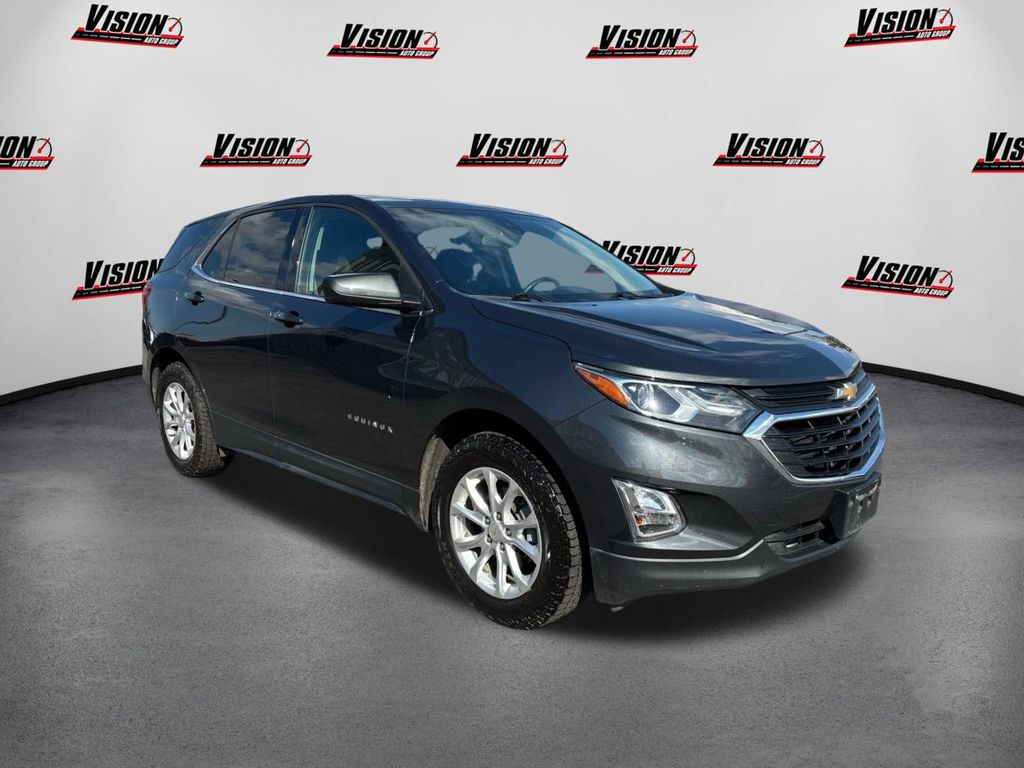 2020 Chevrolet Equinox LT photo 3