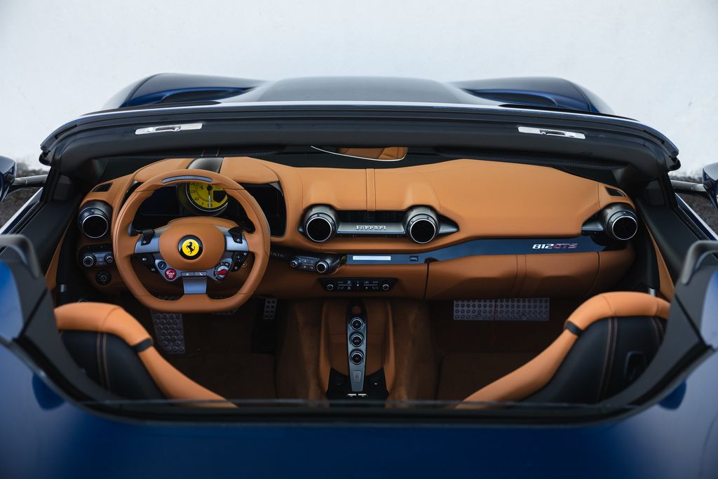 2022 Ferrari 812 GTS photo 2