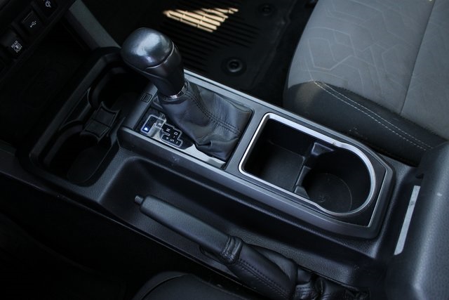 2021 Toyota Tacoma TRD Sport photo 24