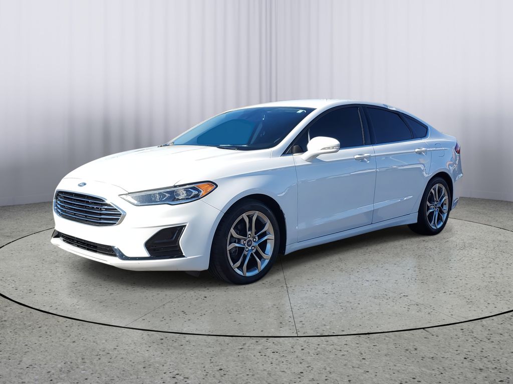 2020 Ford Fusion SEL photo 2
