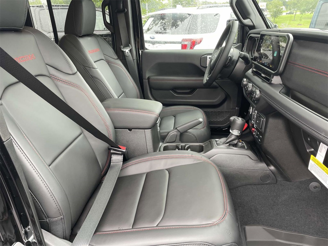 2025 Jeep Wrangler Rubicon photo 30