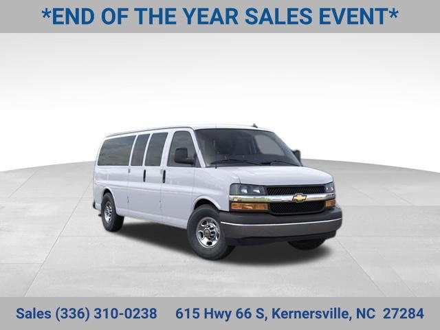 2025 Chevrolet Express Passenger LS's photo
