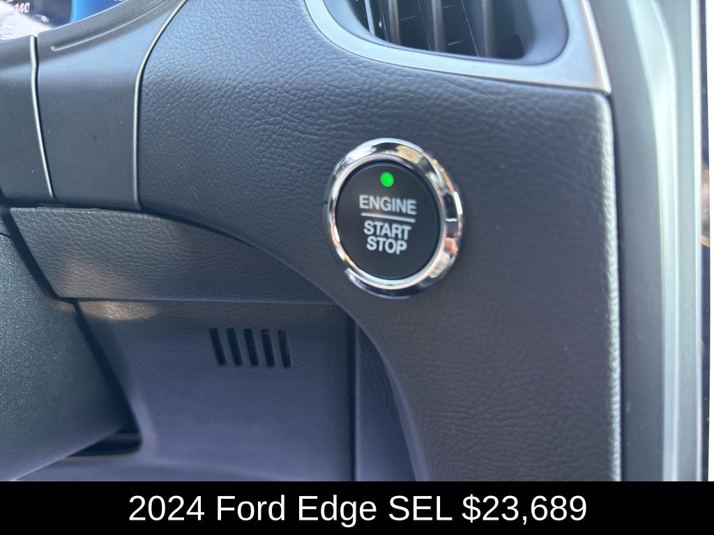 2024 Ford Edge SEL photo 23