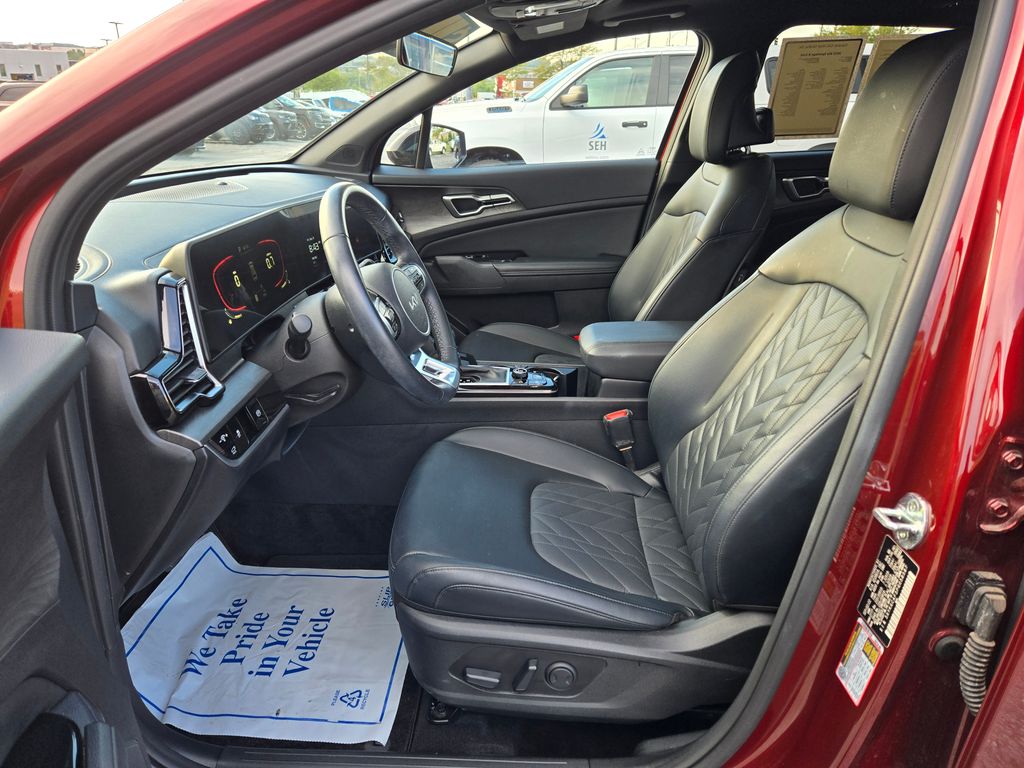 2023 Kia Sportage X-Line photo 11