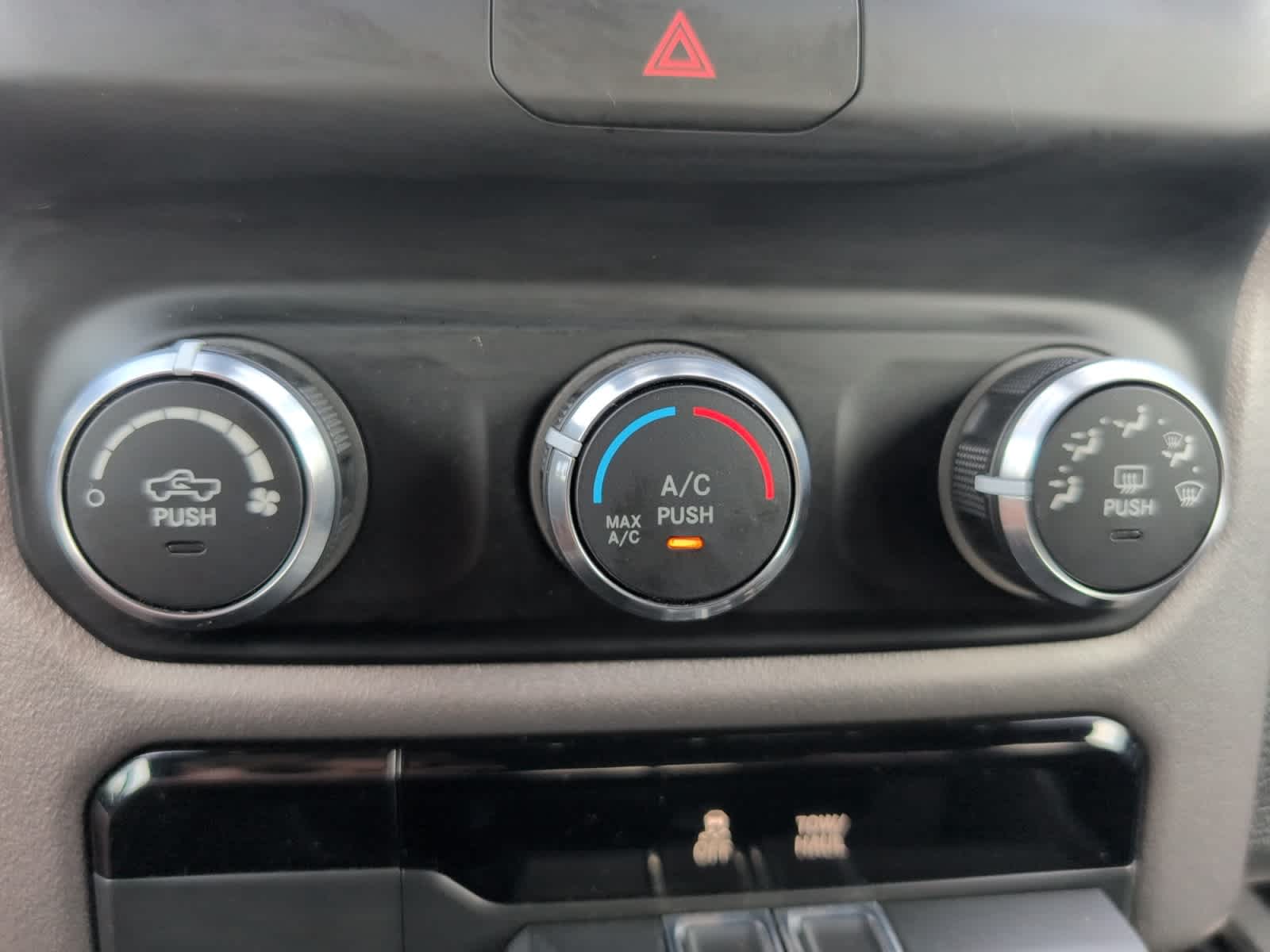 2020 Ram 1500 Rebel photo 24