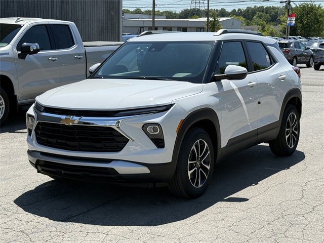 2026 Chevrolet Trailblazer LT photo 9