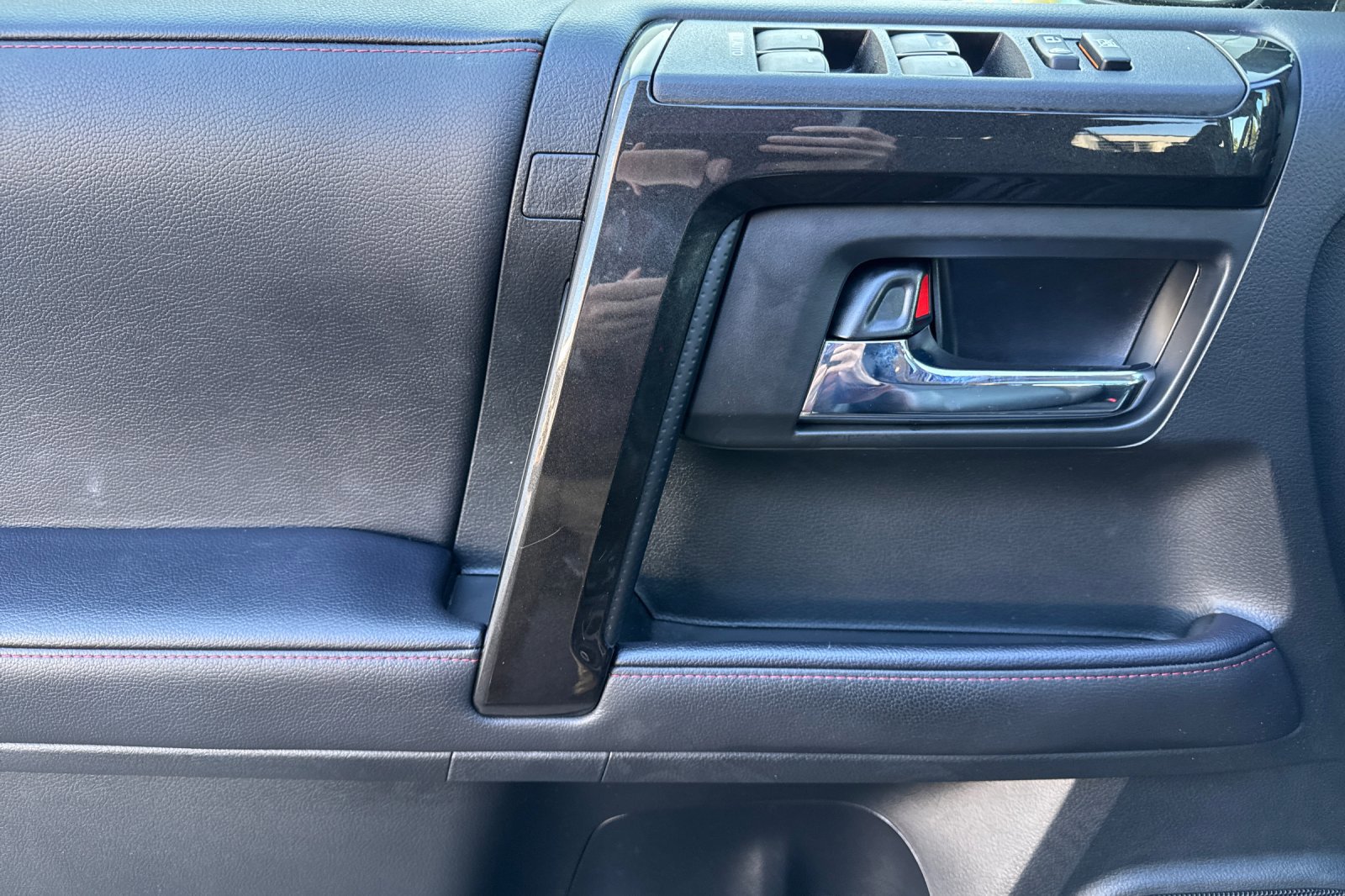 2022 Toyota 4Runner TRD Premium photo 10
