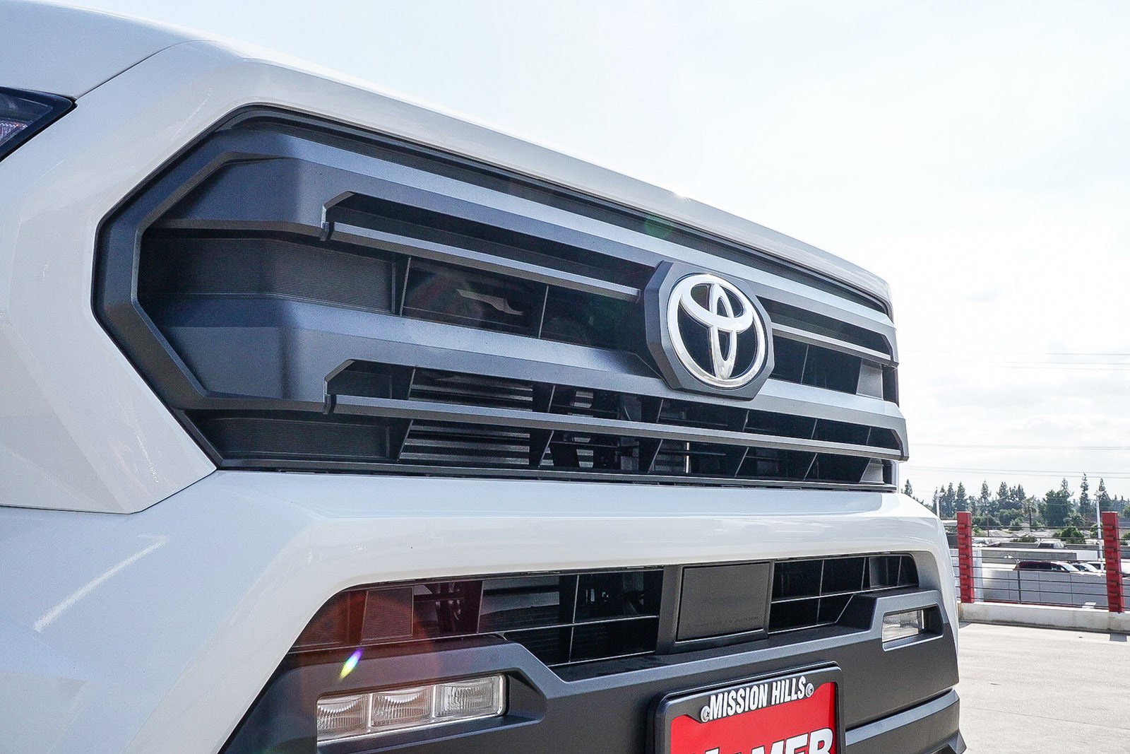 2025 Toyota Tacoma SR5 photo 11