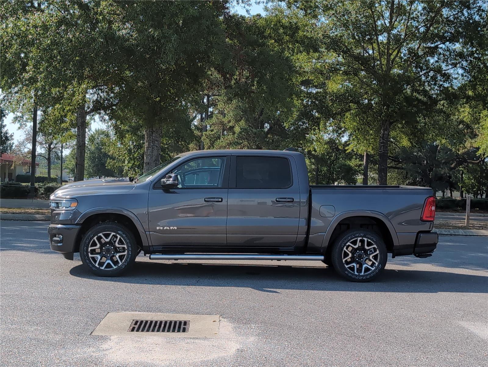 2026 Ram 1500 Laramie photo 2