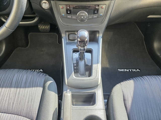 2019 Nissan Sentra SV photo 20