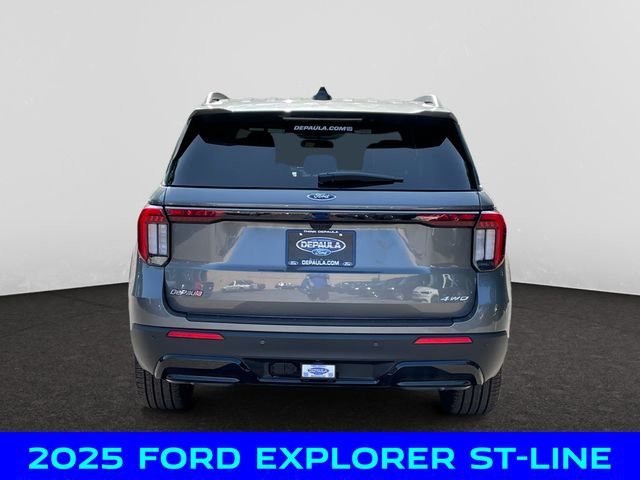 2025 Ford Explorer ST-Line photo 2