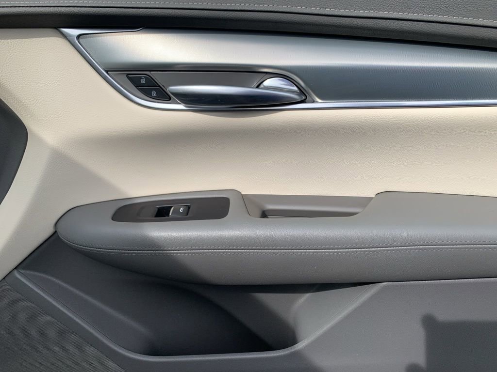 2019 Cadillac XT5 Luxury photo 14