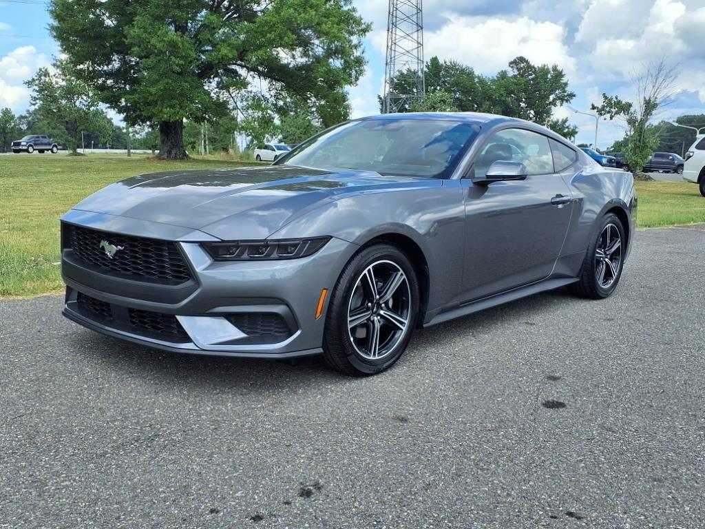 2025 Ford Mustang EcoBoost Premium's photo