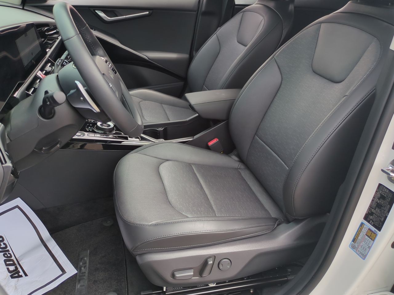 2024 Kia Niro EV Wave photo 18