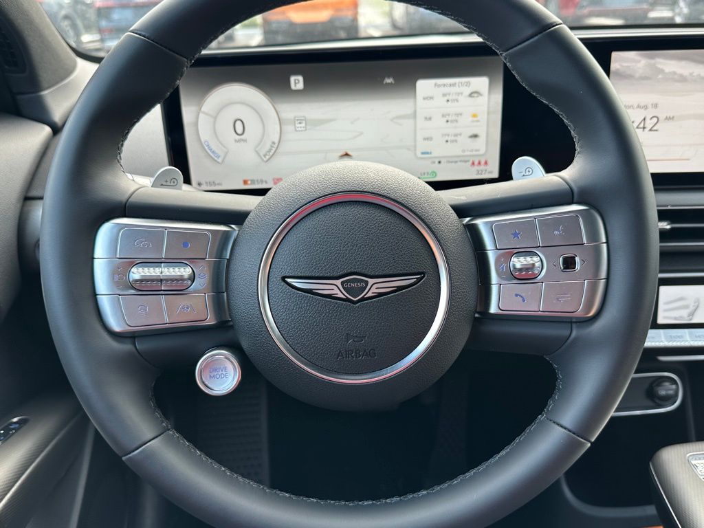 2025 Genesis GV60 Advanced AWD photo 38