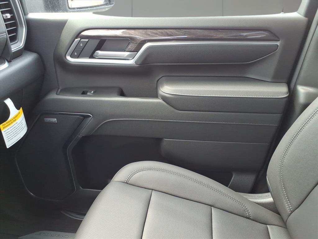 2025 Chevrolet Silverado 2500HD LTZ photo 25