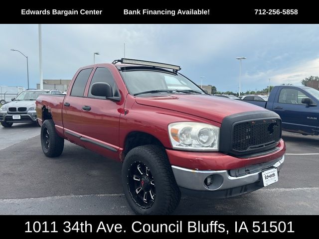 Used 2007 Dodge Ram 1500 Pickup SLT with VIN 1D7HU18P37S158819 for sale in Council Bluffs, IA
