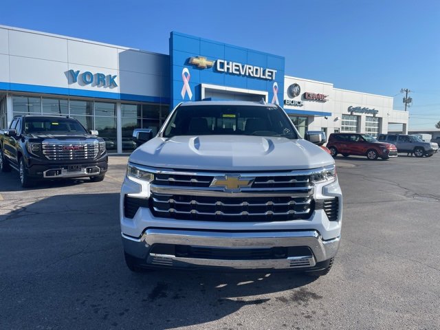 2026 Chevrolet Silverado 1500 LTZ photo 2