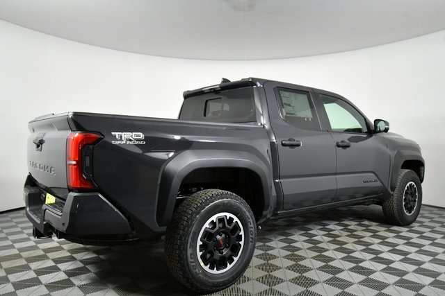 2025 Toyota Tacoma TRD Off-Road Double Cab photo 4