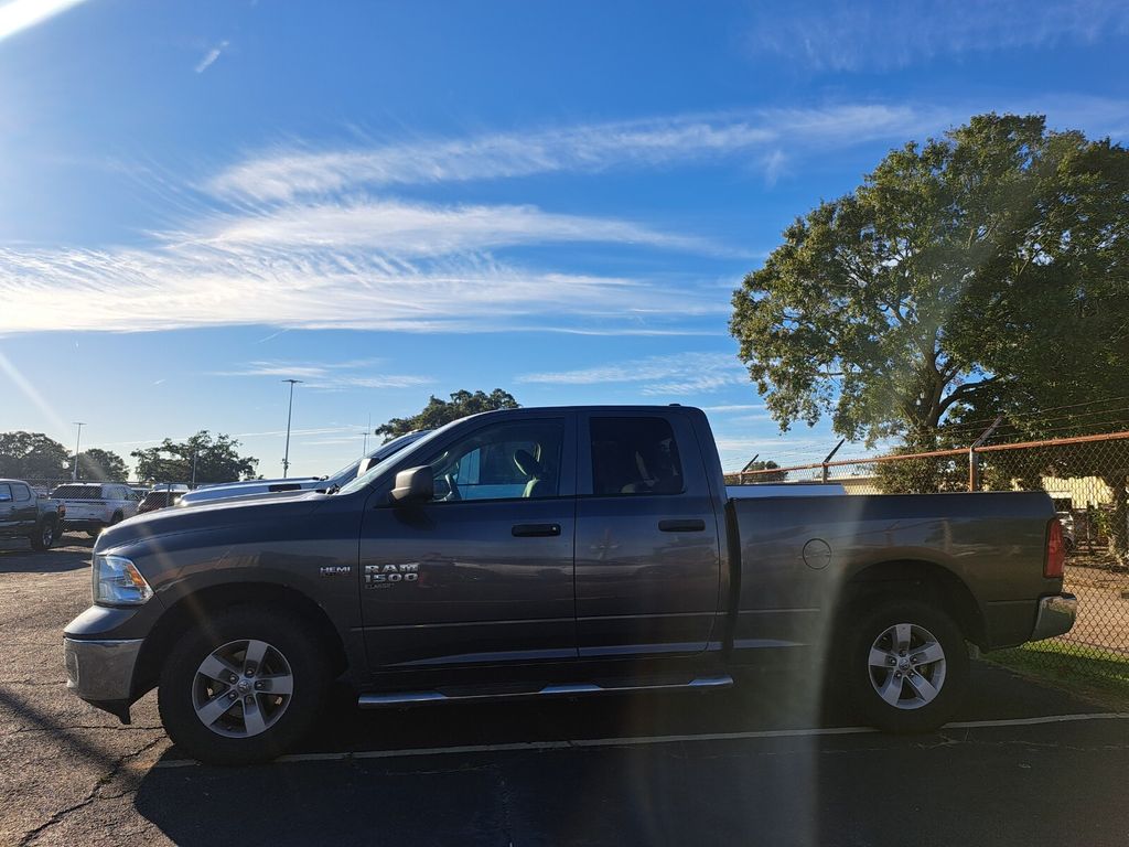 2020 Ram 1500 Classic Tradesman photo 4