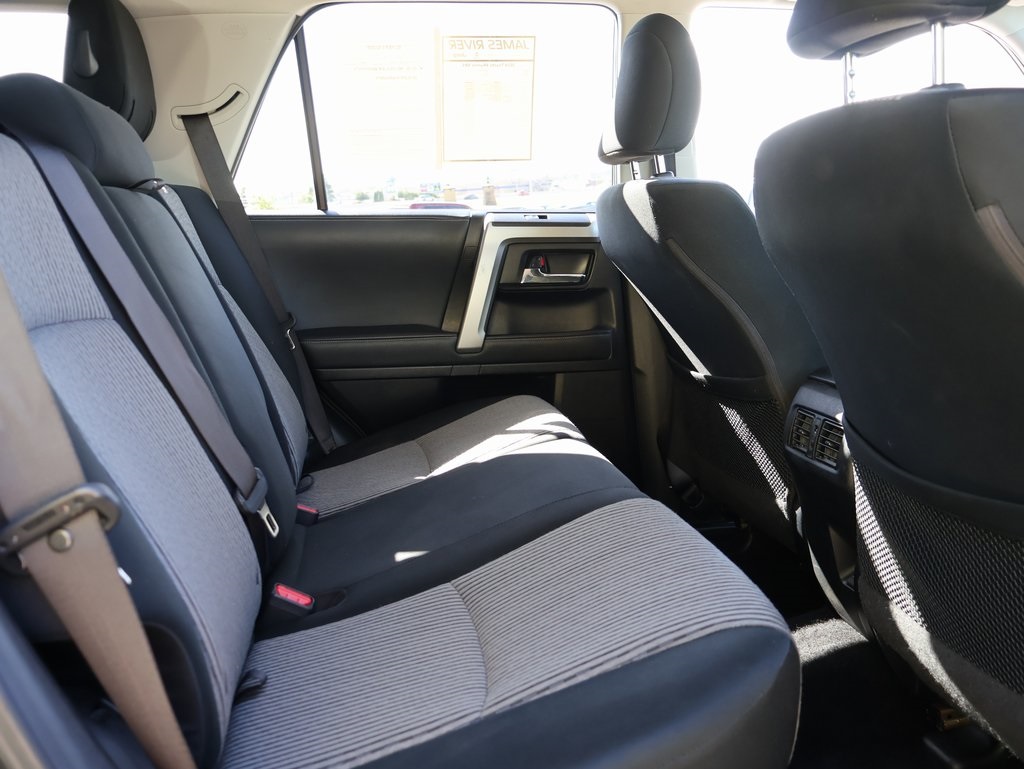 2024 Toyota 4Runner SR5 photo 12