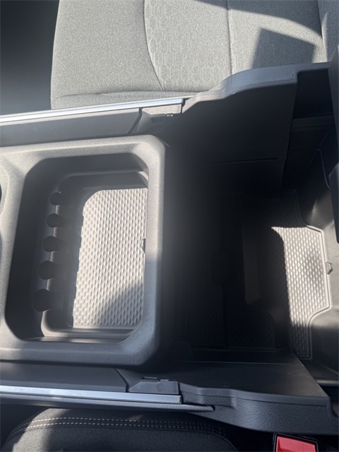2025 Ram 2500 Big Horn photo 27