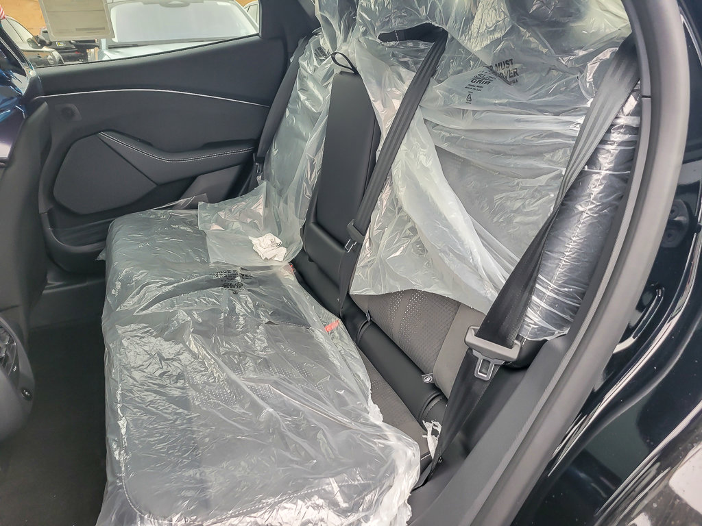 2025 FORD MUSTANG MACH-E - Image 12