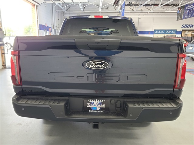2025 Ford F-150 XLT photo 4