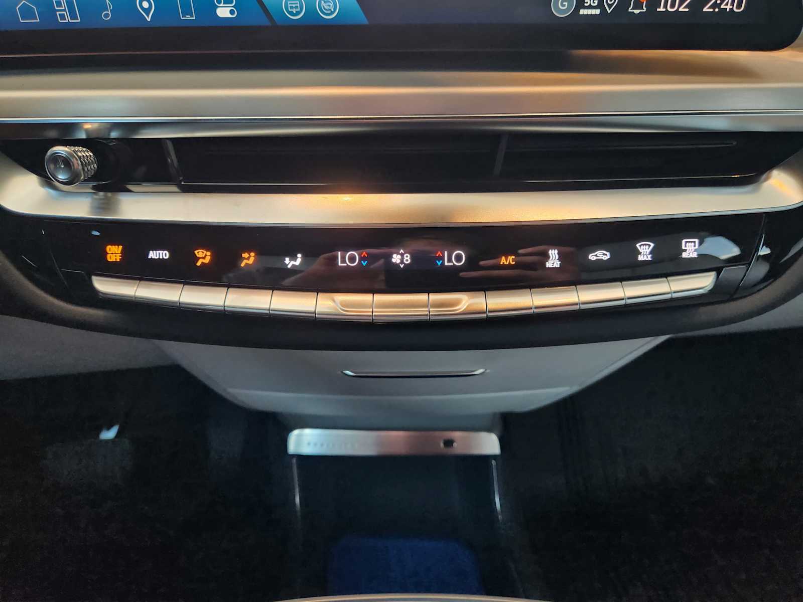 2025 Cadillac Lyriq Sport photo 11