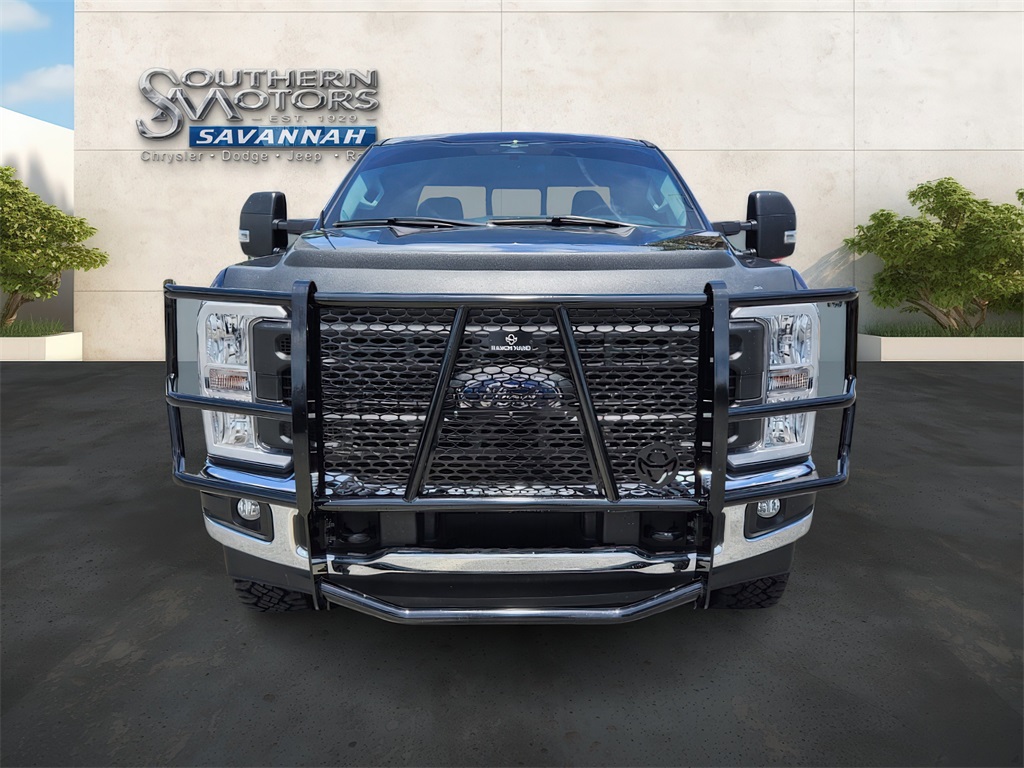 2023 Ford F-350 XL photo 8