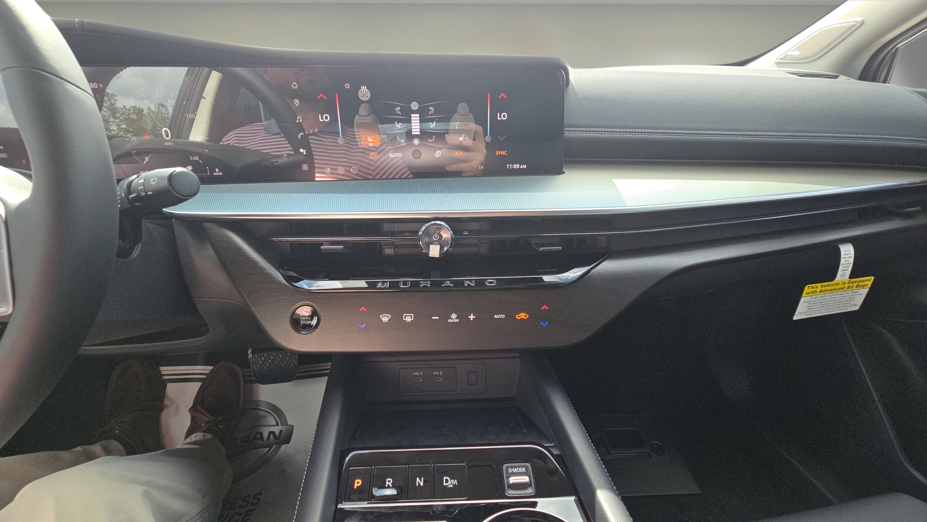 2025 Nissan Murano SL photo 10