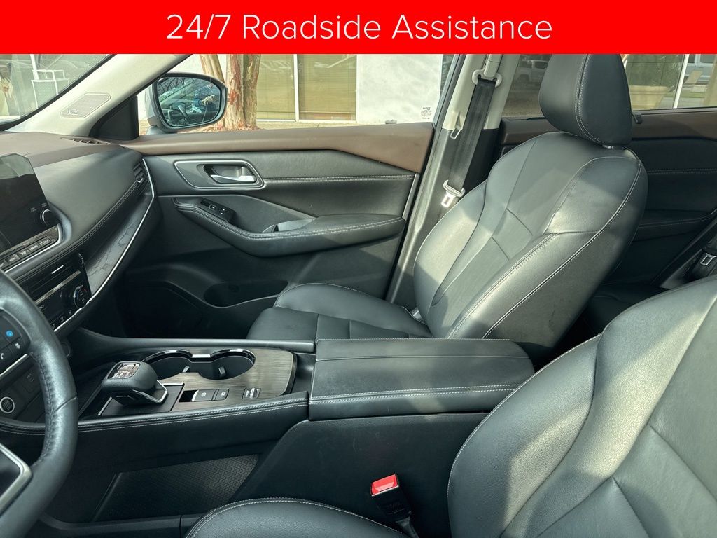 2021 Nissan Rogue SL photo 2