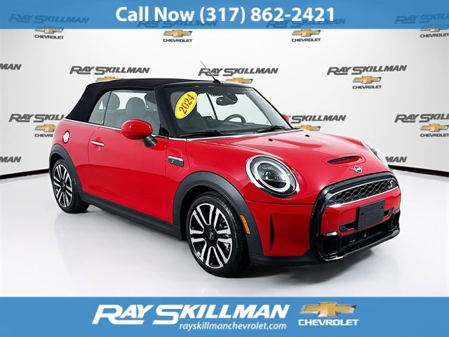 2024 MINI Convertible S's photo