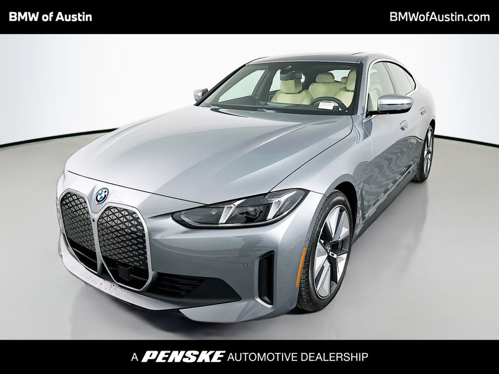 2025 BMW i4 40's photo