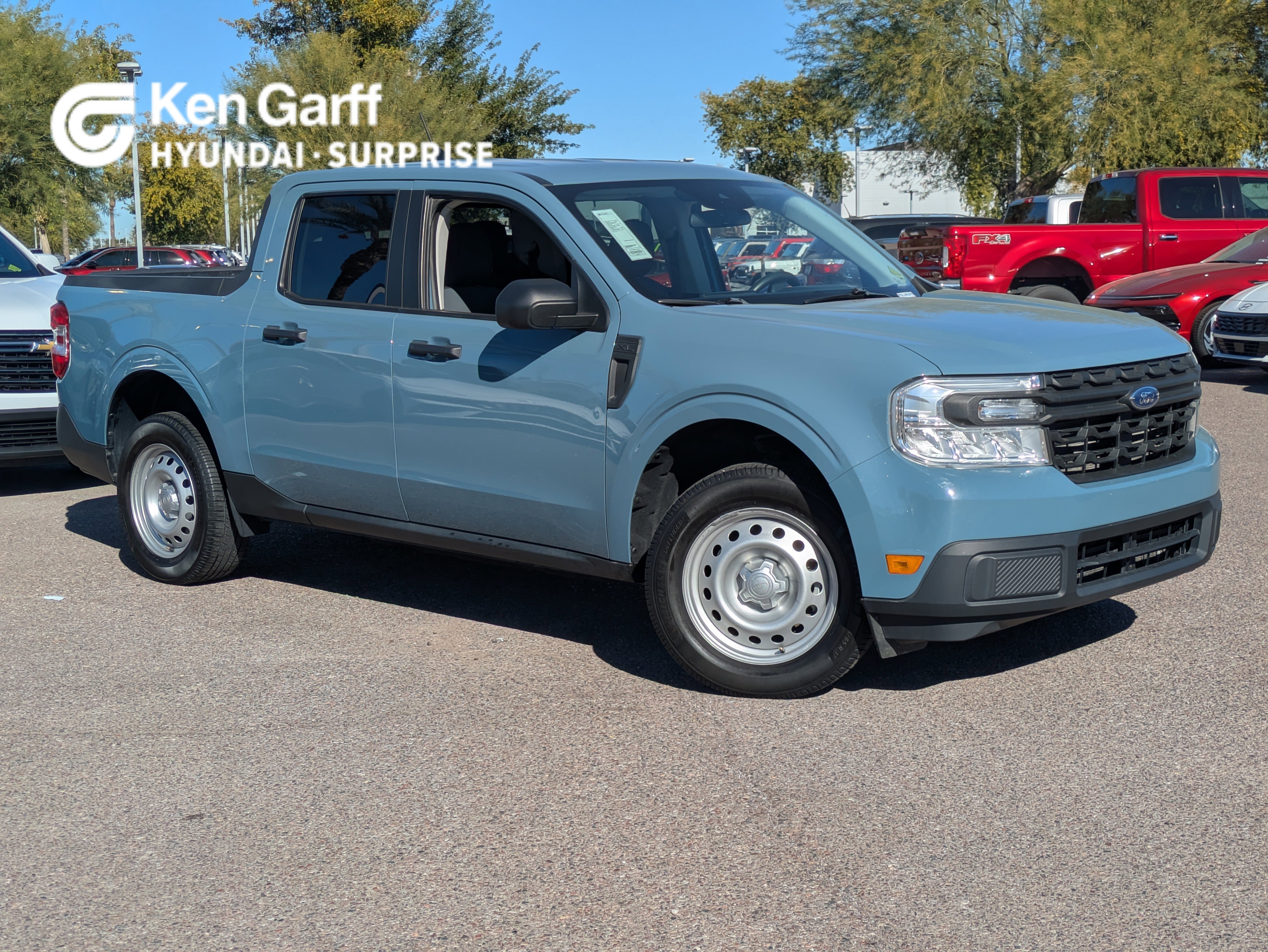 2023 Ford Maverick XL's photo