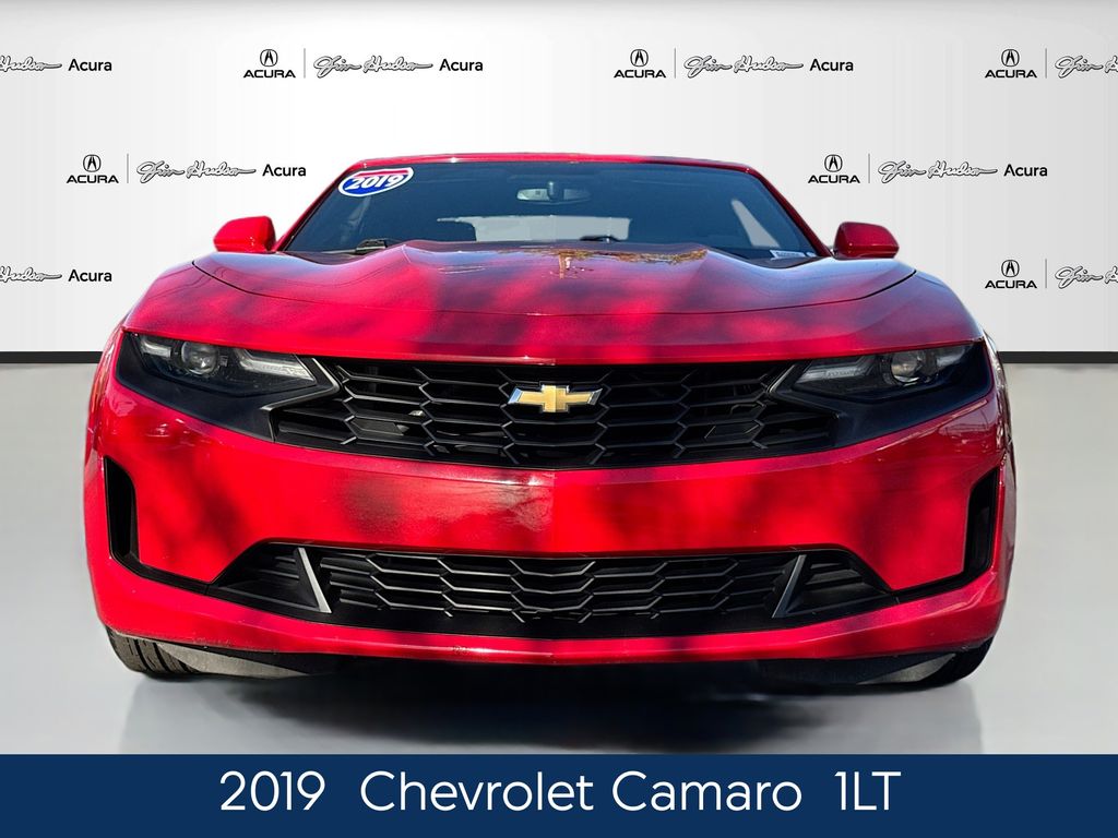 2019 Chevrolet Camaro 1LT photo 3