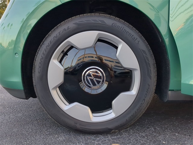2025 Volkswagen ID. Buzz Pro Plus photo 29