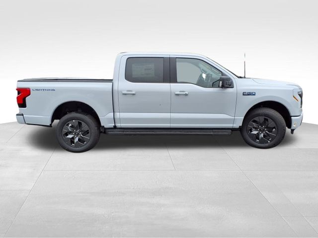 2025 Ford F-150 Lightning photo 7
