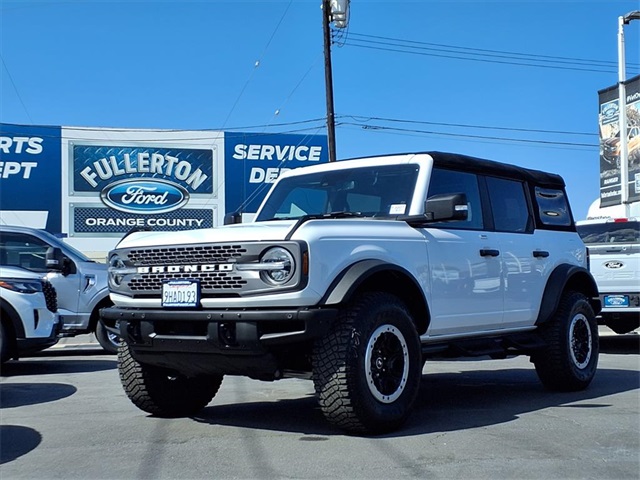 2023 Ford Bronco 4-Door Badlands