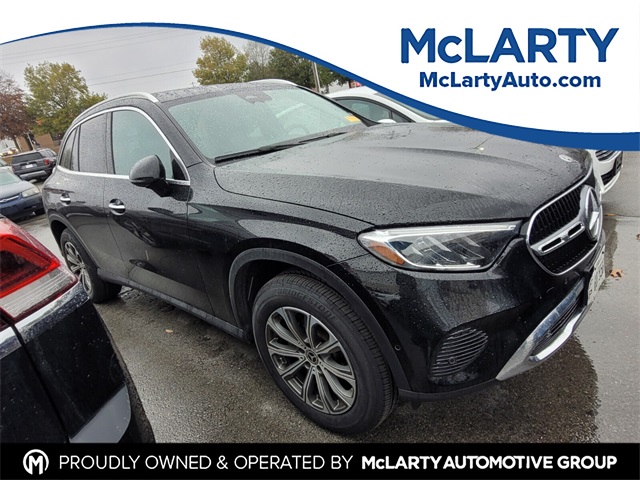 2024 Mercedes-Benz GLC GLC300's photo