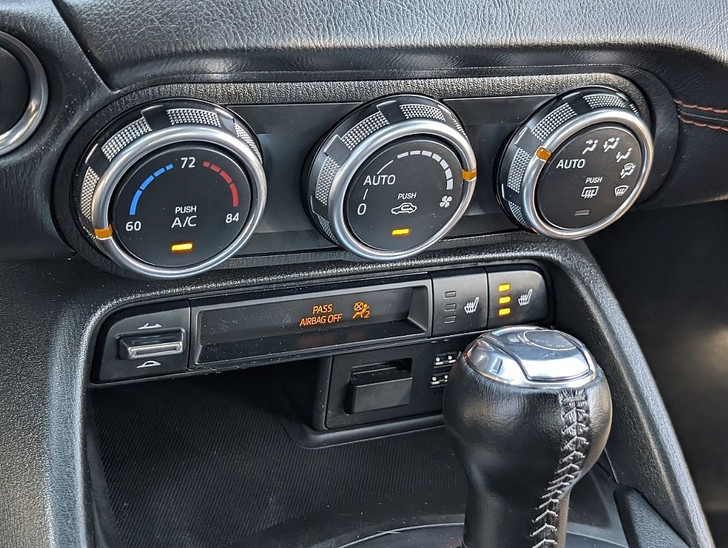 2023 Mazda MX-5 Miata RF Miata Grand Touring photo 27
