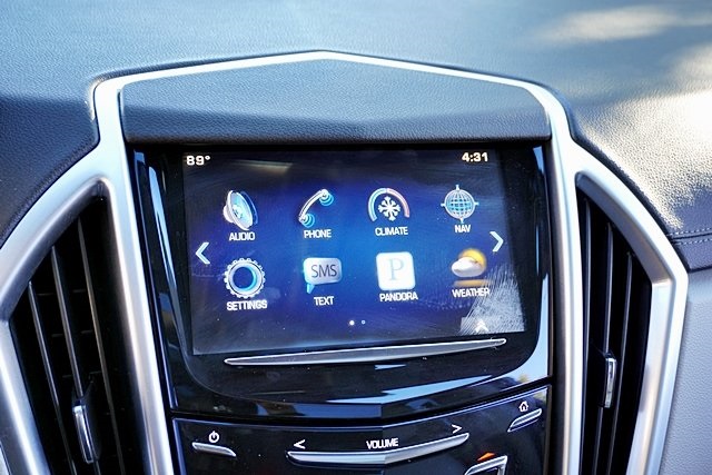 Used 2015 White Cadillac Premium image 27