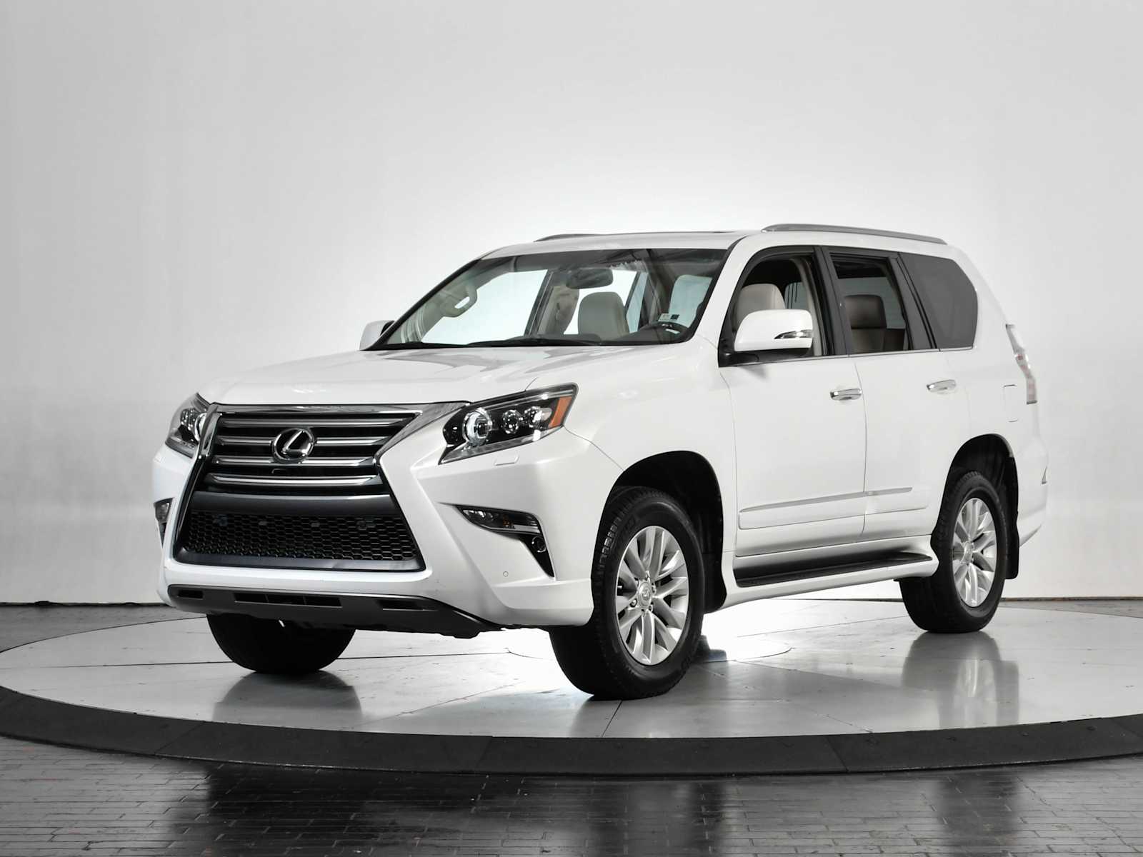 2018 Lexus GX PREMIUM's photo