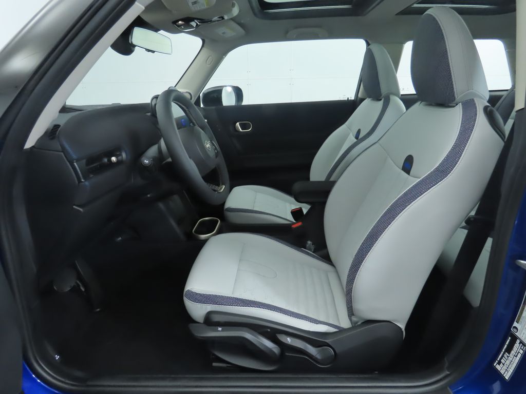 2025 Mini Countryman S photo 19