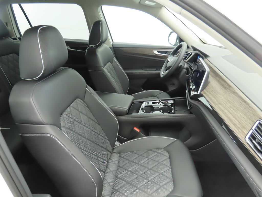 2025 Volkswagen Atlas SEL Premium R-Line photo 20