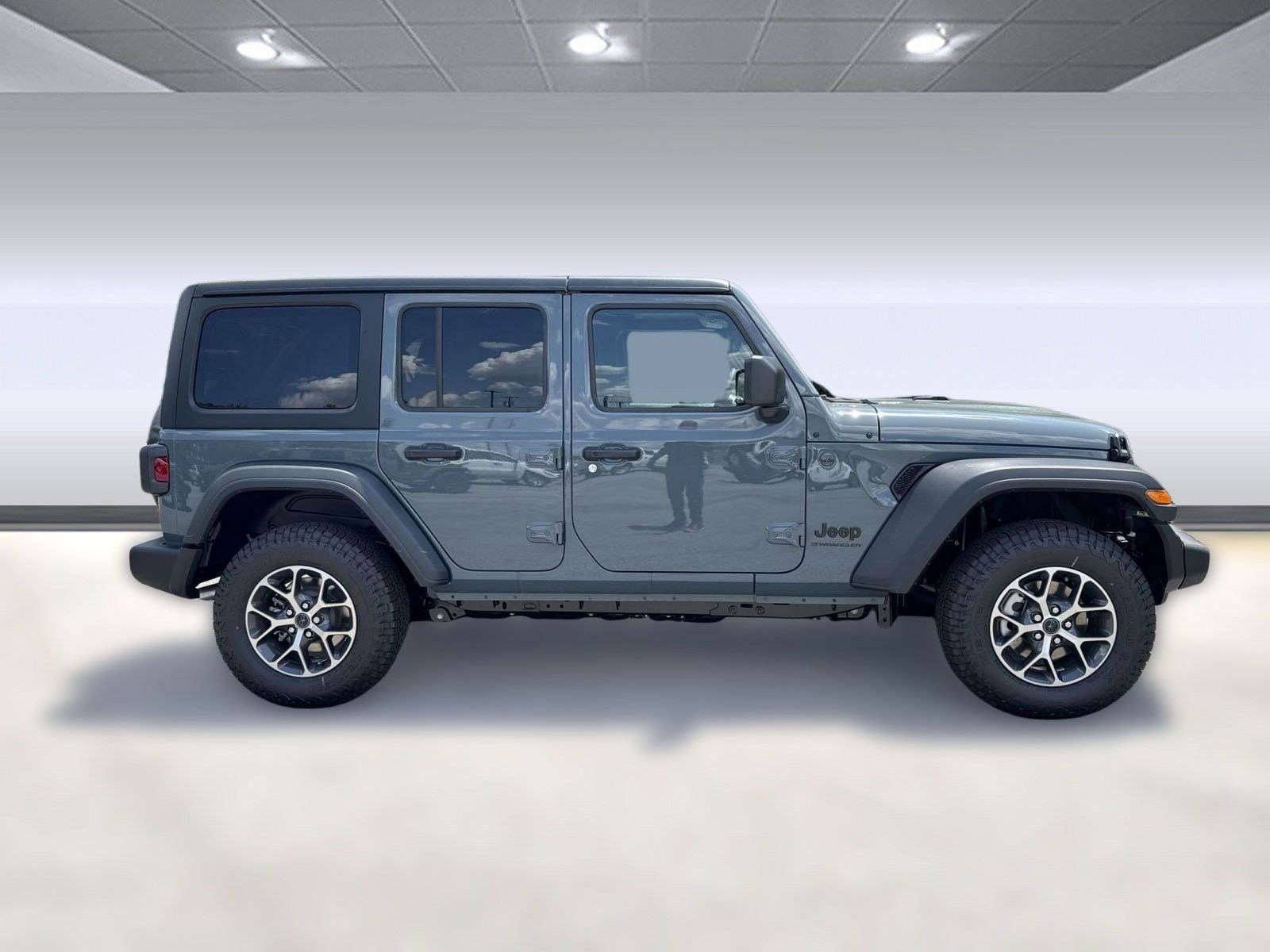 2025 Jeep Wrangler Sport S photo 4