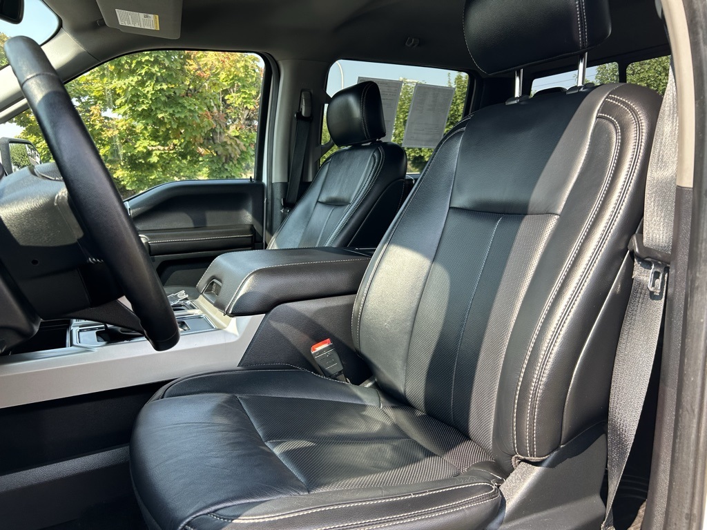 2019 Ford F-150 Lariat photo 24