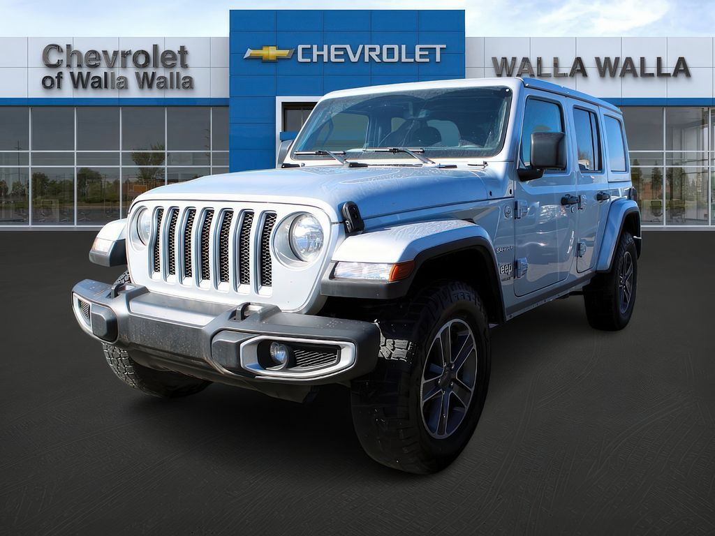 2023 Jeep Wrangler Sahara photo 3