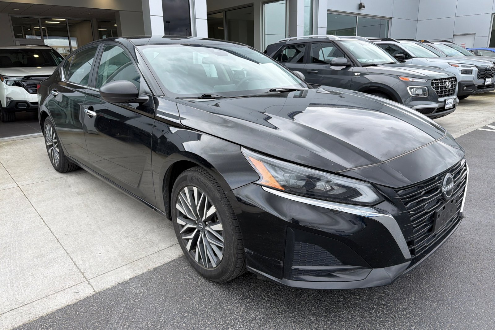 2024 Nissan Altima SV